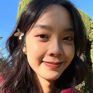 Meet your Posher, Raine